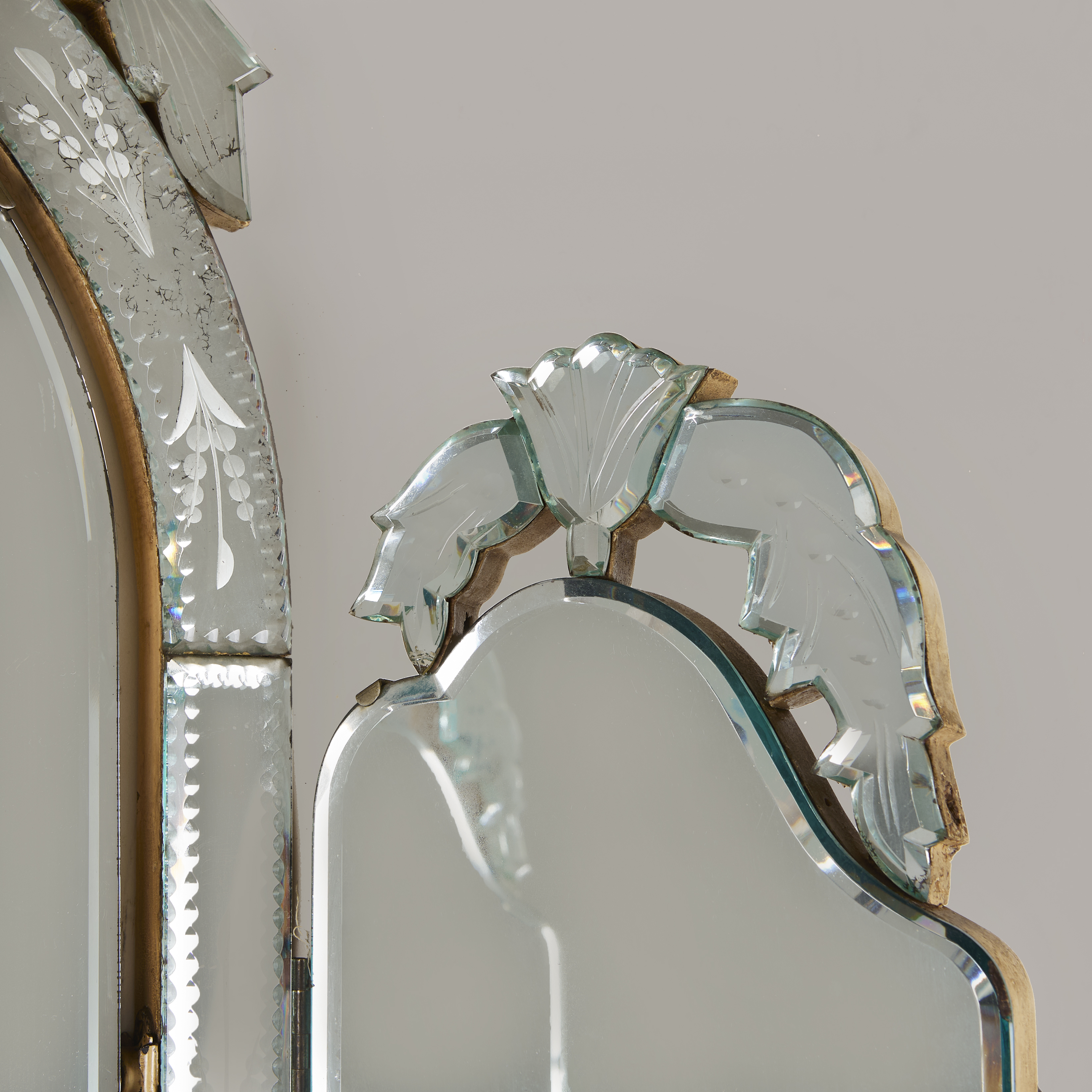 Tripych Mirror Valerie Wade 20 204 V1