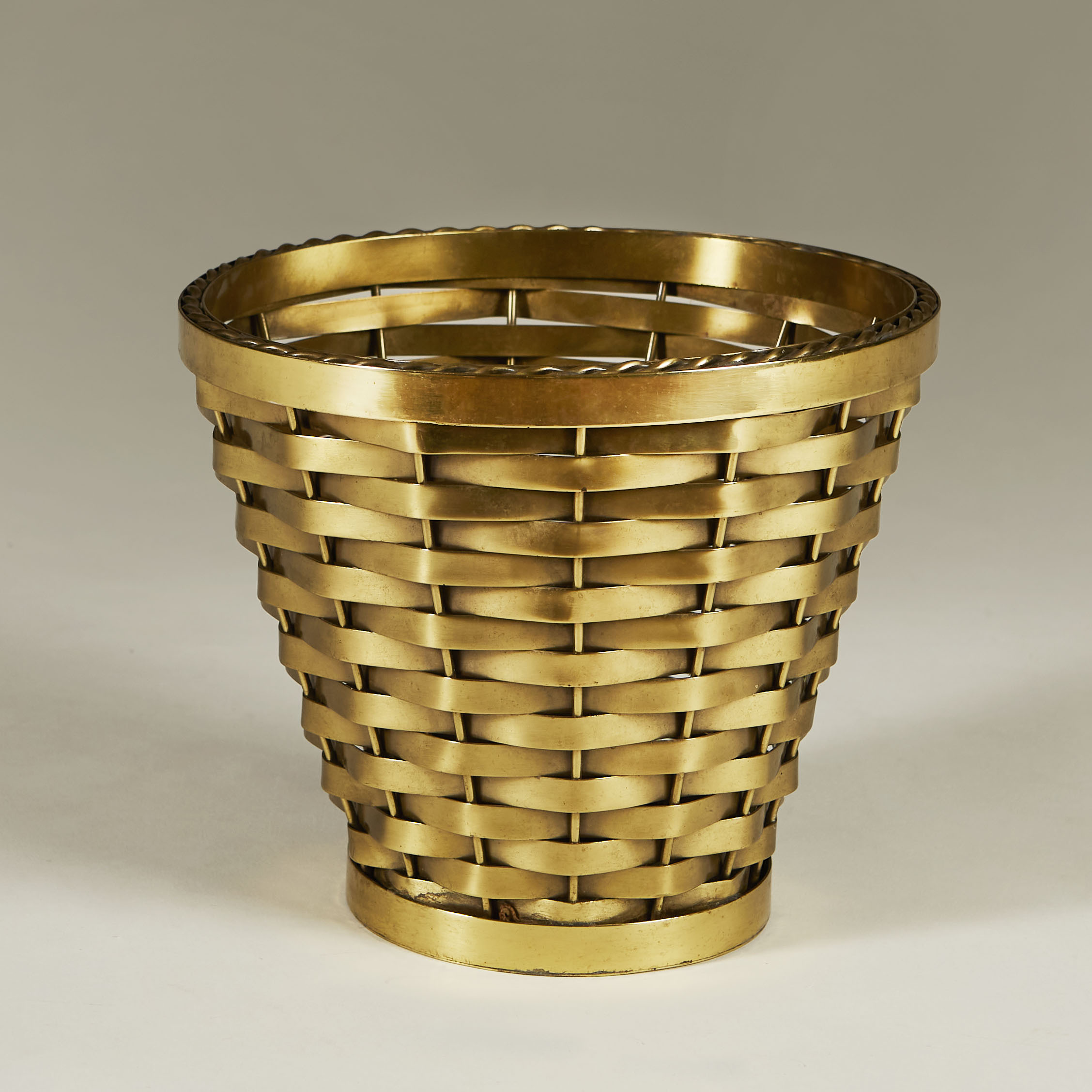 Italian Mid-century brass waste paper bin